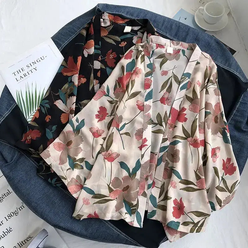 Luźne kimono w kwiaty Puppis-lorana.pl