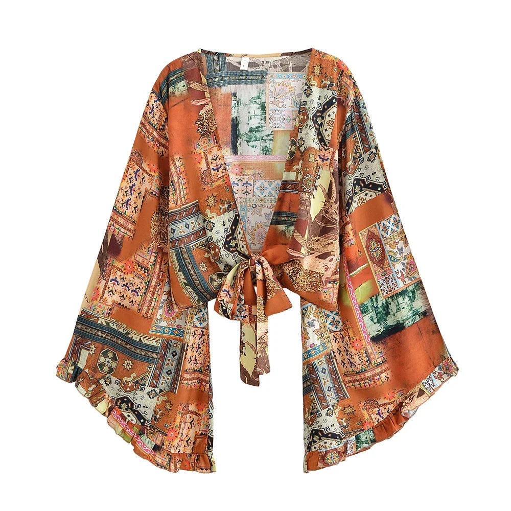 Krótkie kimono plażowe z szerokimi rękawami Lyra-lorana.pl