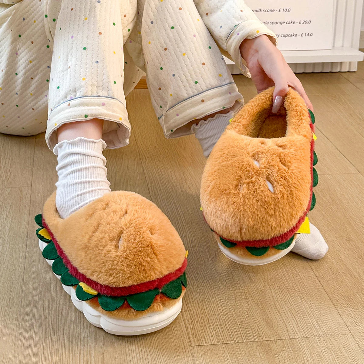 Kapcie burgery Scorpius-lorana.pl