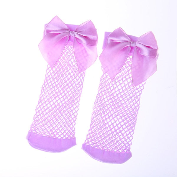 Siateczkowe skarpetki z kokardąAries-lorana.pl