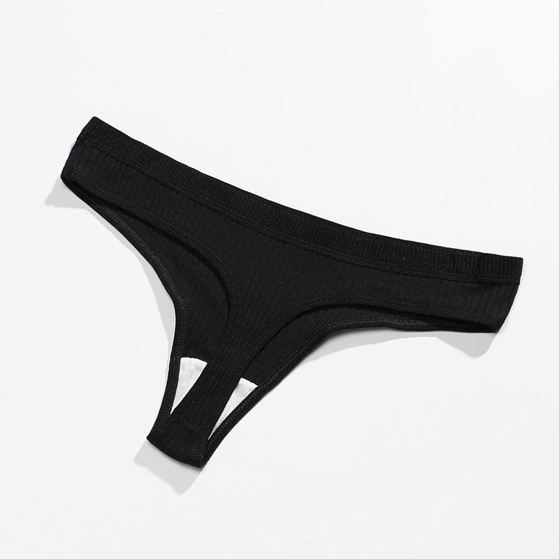 Stringi w pionowe paskiCygnus-lorana.pl