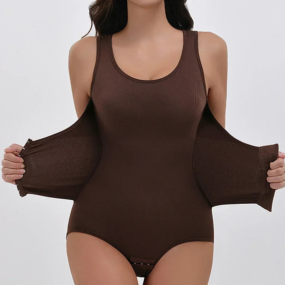 Body na ramiączkach z gorsetem modelującym talię Antlia